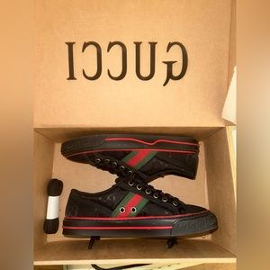 Gucci Off The Grid Sneaker